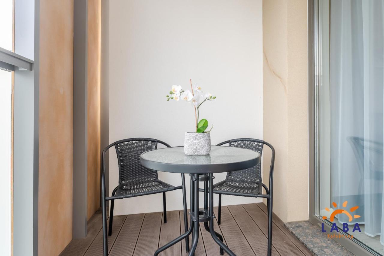 Laba Kolobrzeg Apartamenty Kasprowicza 20Ab Екстер'єр фото
