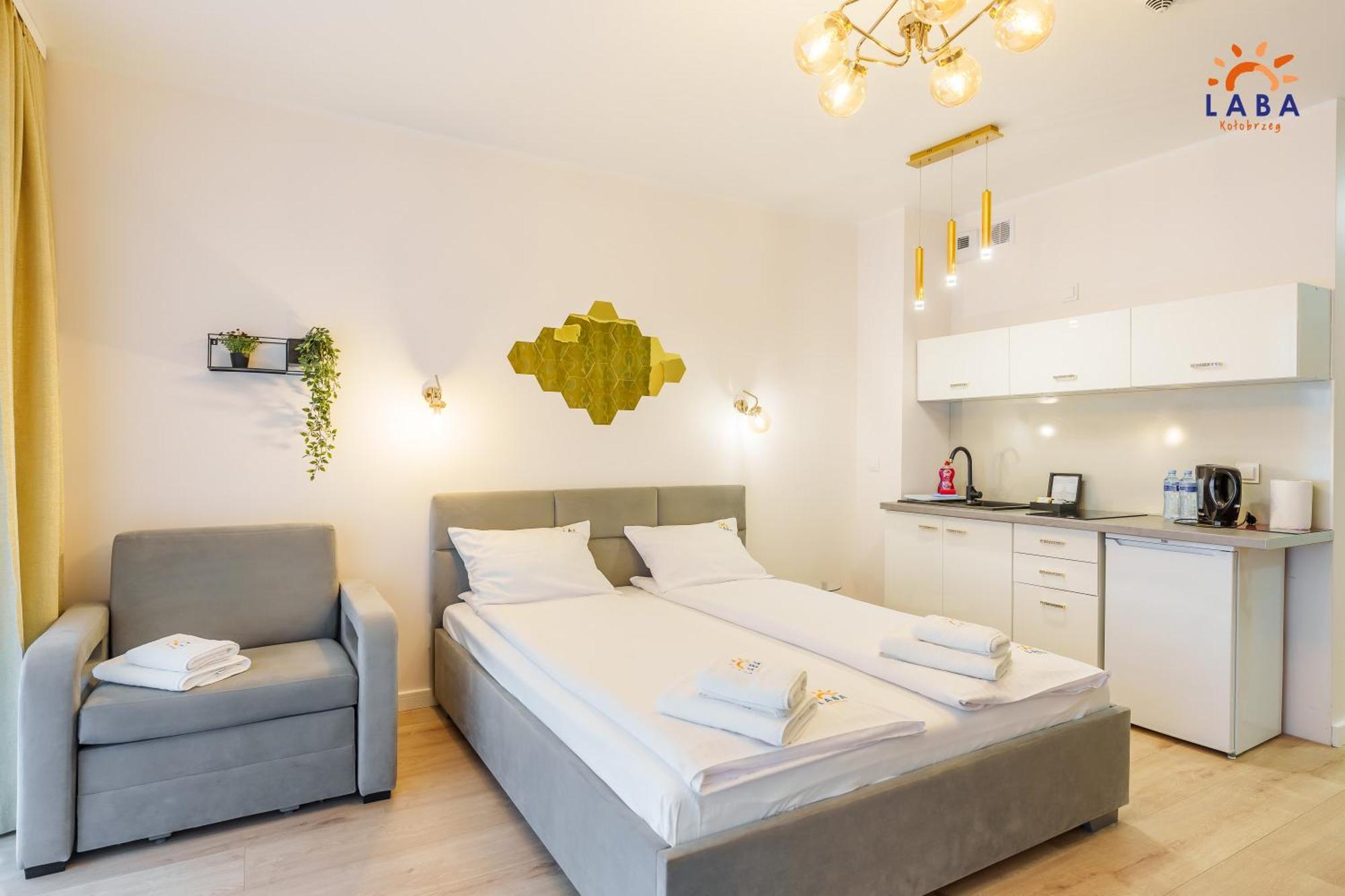 Laba Kolobrzeg Apartamenty Kasprowicza 20Ab Екстер'єр фото