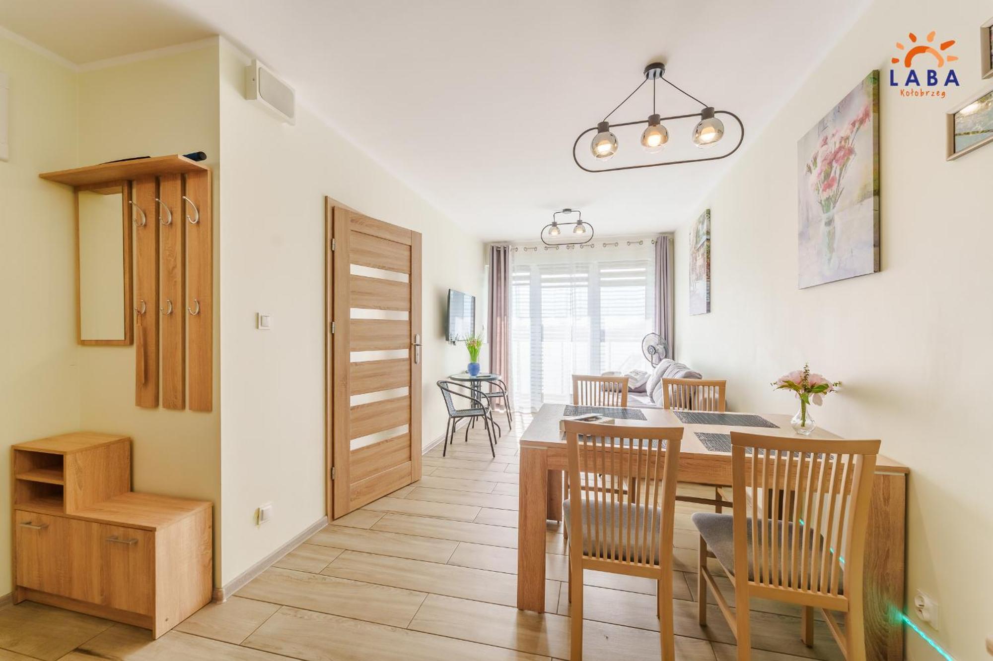 Laba Kolobrzeg Apartamenty Kasprowicza 20Ab Екстер'єр фото
