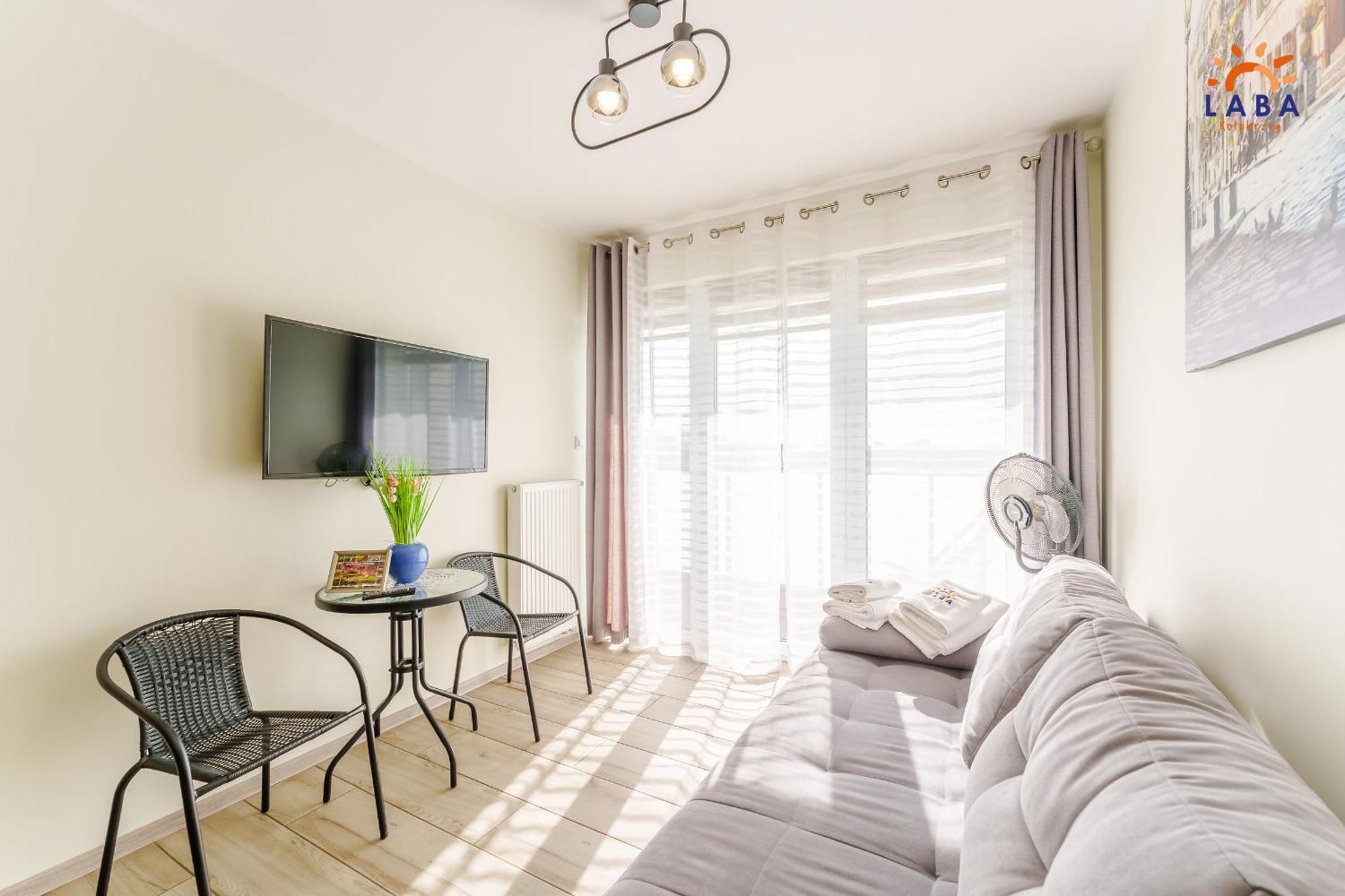 Laba Kolobrzeg Apartamenty Kasprowicza 20Ab Екстер'єр фото