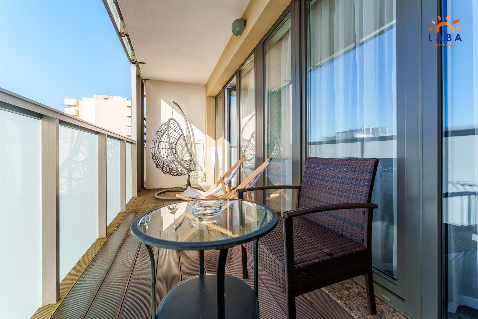 Laba Kolobrzeg Apartamenty Kasprowicza 20Ab Екстер'єр фото